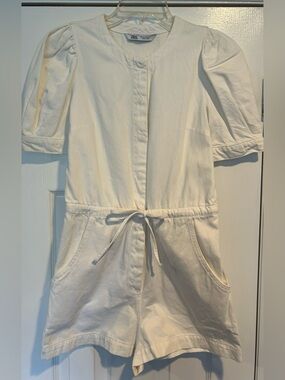 Zara Cream Short-Sleeve Drawstring Romper